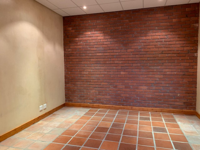 To Let commercial Property for Rent in Mowbray Western Cape